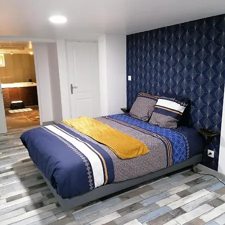 Homestay Prive Chez Chris Villers-Semeuse