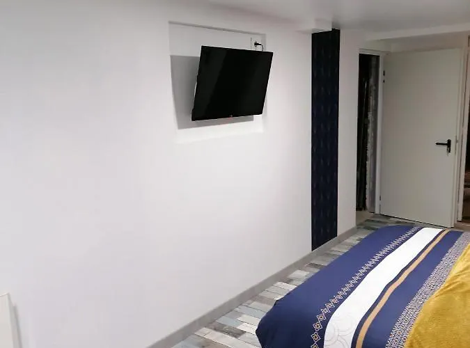 Prive Chez Chris Villers-Semeuse